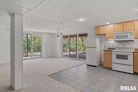 Other - 2375 Sloe Rd, Springfield, IL 62707 photo 7 of 14