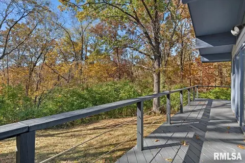 Exterior - 2375 Sloe Rd, Springfield, IL 62707 photo 4 of 4