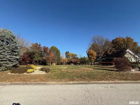 4015 Marian Dr, Quincy, IL 62305