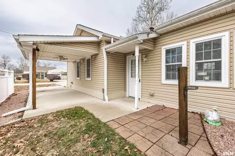 Other - 2017 Harrison St, Quincy, IL 62301 photo 8 of 10
