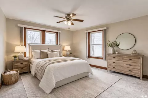 Bedroom - 2017 Harrison St, Quincy, IL 62301 photo 1 of 3