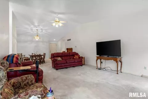 Living - 5002 Eagle Rdg, Springfield, IL 62711 photo 2 of 2