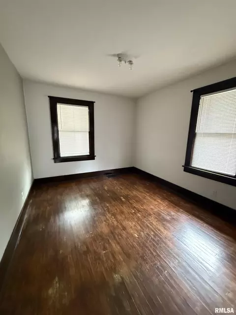 1021 W Monroe St, Springfield, IL 62704 photo 13