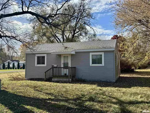 1508 Moshier Ave, Galesburg, IL 61401