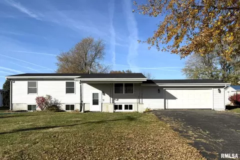 403 S Kelly St, Alexis, IL 61412