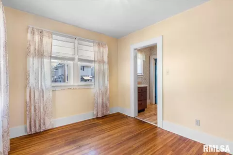 Other - 618 W Laurel St, Springfield, IL 62704 photo 2 of 7