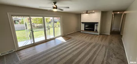 822 Kenyon Dr, Springfield, IL 62704 photo 17