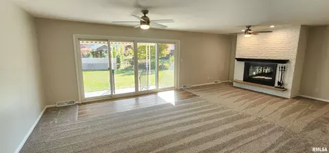822 Kenyon Dr, Springfield, IL 62704 photo 16
