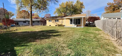 822 Kenyon Dr, Springfield, IL 62704 photo 6