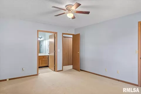 Bedroom - 2005 Clara Mae Ct, Springfield, IL 62707 photo 2 of 4