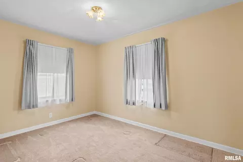 Bedroom - 2937 S 3rd St, Springfield, IL 62703 photo 1 of 7