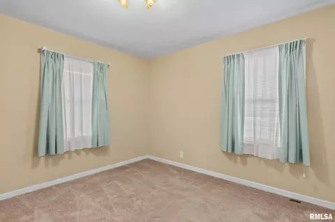 Bedroom - 2937 S 3rd St, Springfield, IL 62703 photo 6 of 7