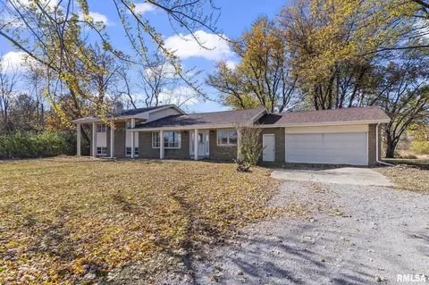 6637 N Walnut St, Springfield, IL 62707 photo 4