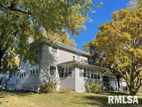 Other - 207 E Cherokee St, Morrisonville, IL 62546 photo 2 of 21