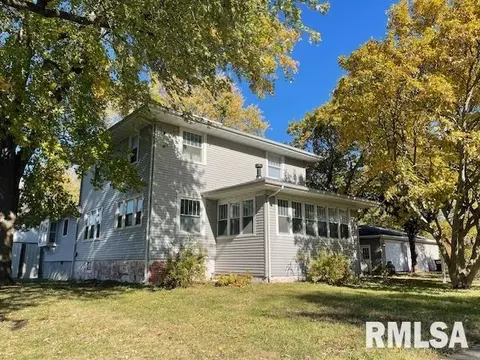 Other - 207 E Cherokee St, Morrisonville, IL 62546 photo 1 of 21