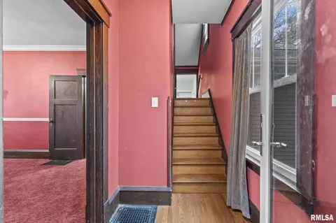 Entry Way - 207 E Cherokee St, Morrisonville, IL 62546 photo 6 of 6
