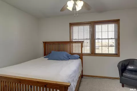 Bedroom - 2882 E 1100th St, Loraine, IL 62349 photo 1 of 3