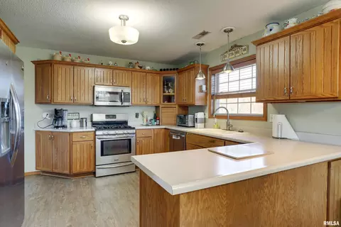Kitchen - 2882 E 1100th St, Loraine, IL 62349 photo 1 of 2