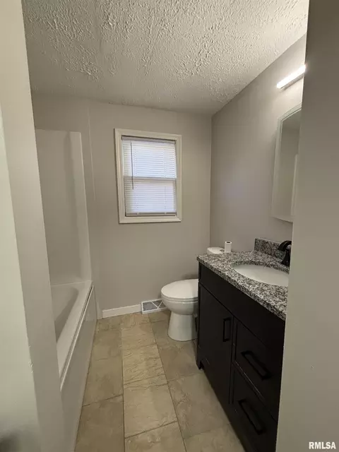 3017 Rivendel Dr, Springfield, IL 62702 photo 12