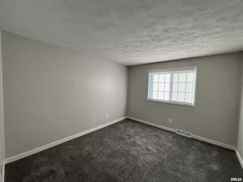 3017 Rivendel Dr, Springfield, IL 62702 photo 10