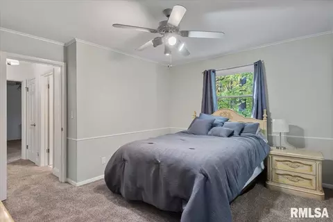 Bedroom - 929 Roanoke Dr, Springfield, IL 62702 photo 7 of 8