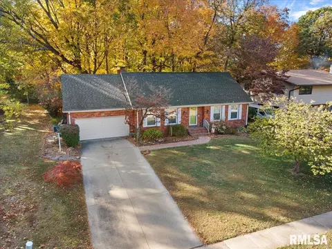 View/Area - 929 Roanoke Dr, Springfield, IL 62702 photo 1 of 5