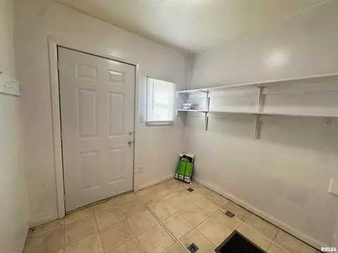 1622 E Miller St, Springfield, IL 62702 photo 8