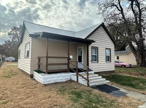 1622 E Miller St, Springfield, IL 62702