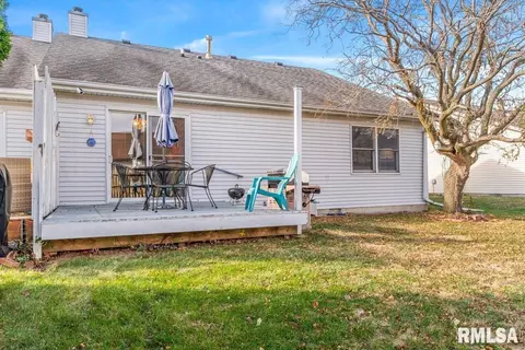 Exterior - 2816 Haggard Dr, Springfield, IL 62711 photo 4 of 6
