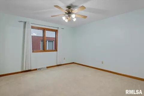 2409 Flaxen Mill Ct, Springfield, IL 62704 photo 18
