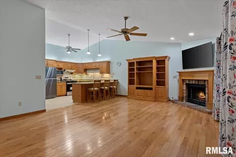 2409 Flaxen Mill Ct, Springfield, IL 62704 photo 12