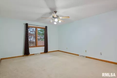 2409 Flaxen Mill Ct, Springfield, IL 62704 photo 14