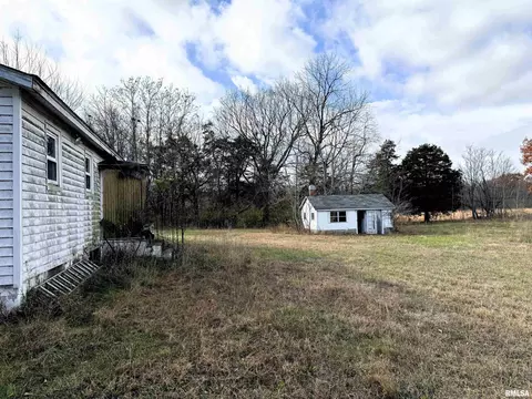 12084 County Road 900 N Rd, Bath, IL 62617 photo 3