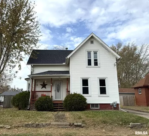 376 Pine St, Galesburg, IL 61401