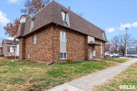 102 W Scarritt St, Springfield, IL 62704 photo 32