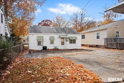 Exterior - 2373 E Kys, Springfield, IL 62702 photo 3 of 3