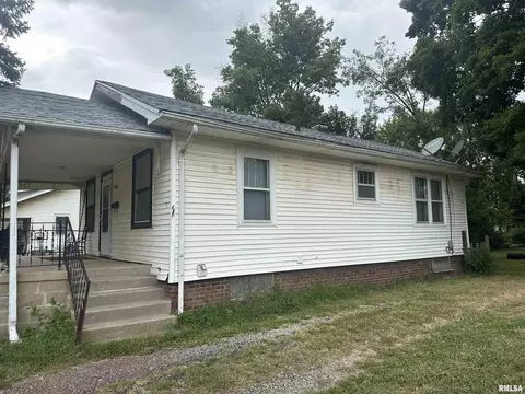 Other - 1909 E Cedar St, Springfield, IL 62703 photo 2 of 3