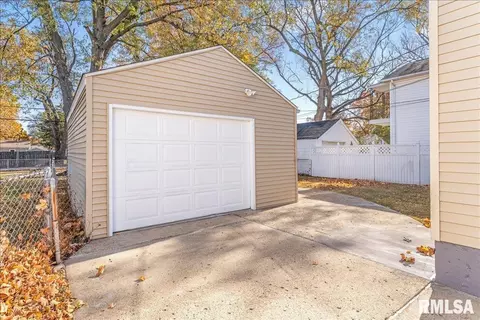 Other - 1820 N 19th St, Springfield, IL 62702 photo 4 of 4