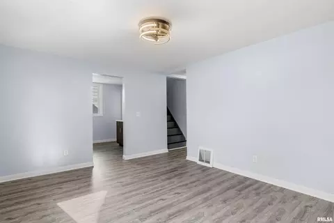Living - 1820 N 19th St, Springfield, IL 62702 photo 1 of 2
