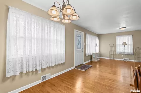 Other - 1527 Chalmers Ave, Springfield, IL 62703 photo 3 of 8
