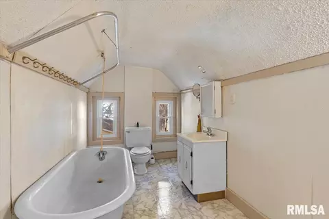 342 S Douglas Ave, Springfield, IL 62704 photo 31