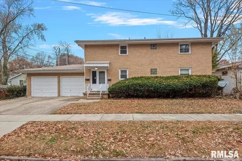 811 W Governor St, Springfield, IL 62704