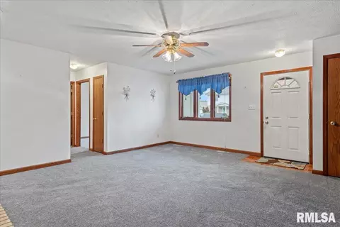 2829 Wellington Dr, Springfield, IL 62703 photo 6