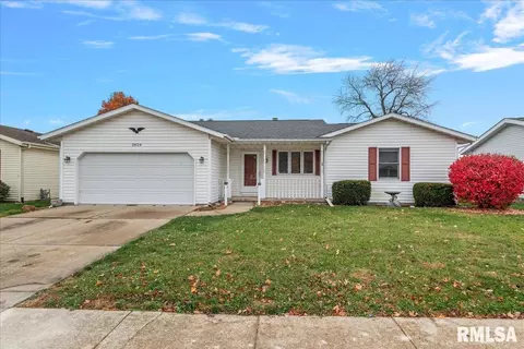 2829 Wellington Dr, Springfield, IL 62703