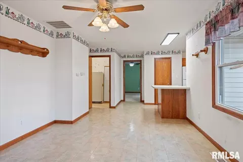 2829 Wellington Dr, Springfield, IL 62703 photo 8