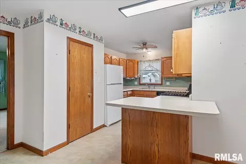2829 Wellington Dr, Springfield, IL 62703 photo 10