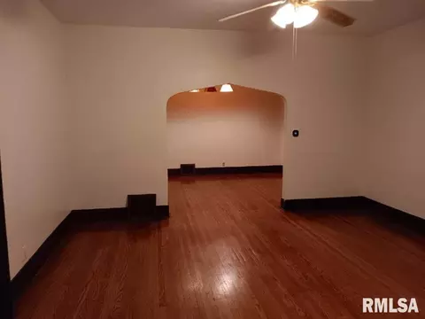 Living - 447 W Cook, Springfield, IL 62704 photo 2 of 4