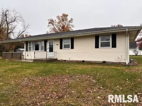 1835 Cedar St, Jacksonville, IL 62650