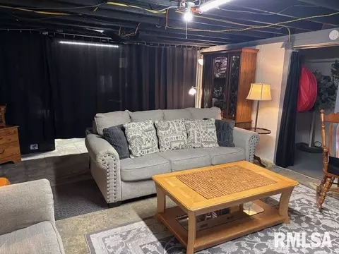 Other - 2425 S State St, Springfield, IL 62704 photo 9 of 17