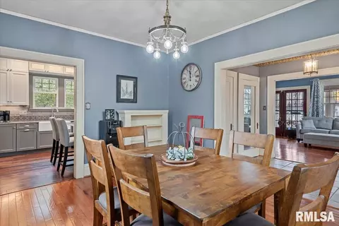 909 S Walnut St, Springfield, IL 62704 photo 14